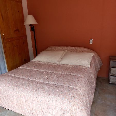 Monoambiente En Colonia Apartment Colonia del Sacramento Ruang foto